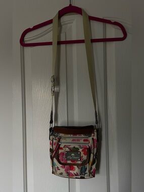 Lily Bloom Floral Crossbody